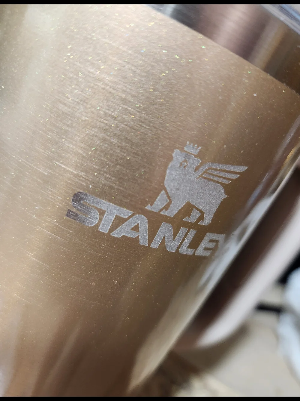 Stanley Quencher Tumbler - Glow Gold. 40oz. With Handle & Straw. FREE STICKERS! - Picture 2 of 10